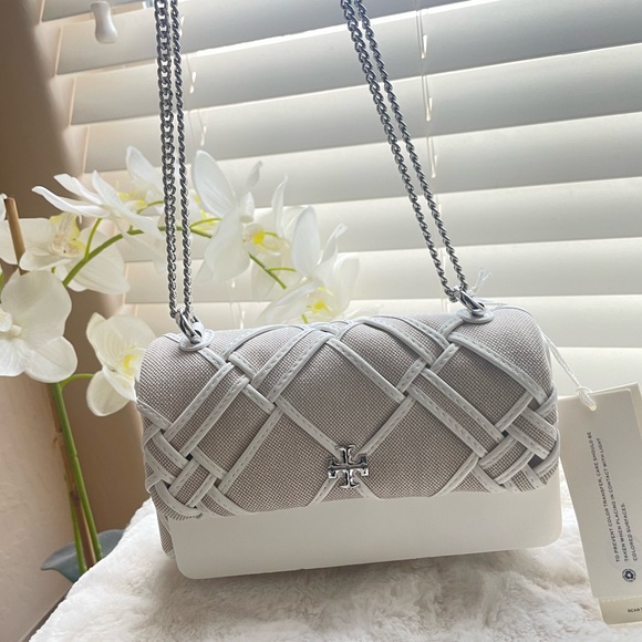 Tory Burch Tan and White Shoulder Bag - Picture 2 of 10